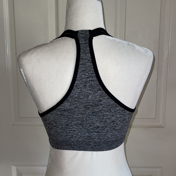 Kenneth Cole Reaction Heather Gray Sports Bra - Picture 3 of 6